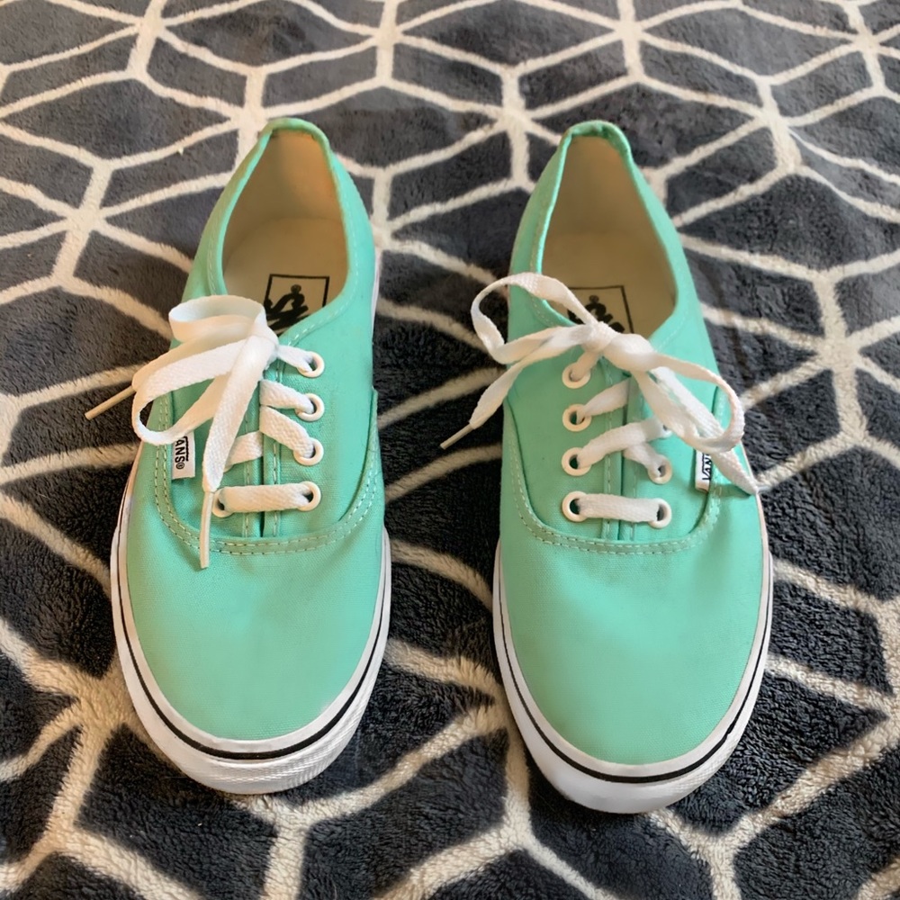 NWOT Teal Green Women’s Vans Sneakers Size 7